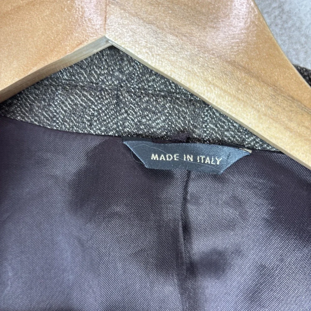 Banana Republic Jacket Pinstripe 3 button Wool Twill Blazer Made in Italy 42R‎